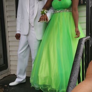 Prom dress